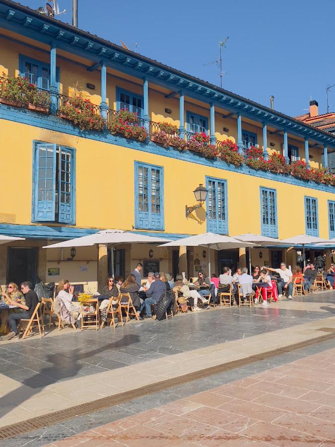 Apartamento Piso En El Emblematico Barrio Antiguo De Oviedo Exterior foto