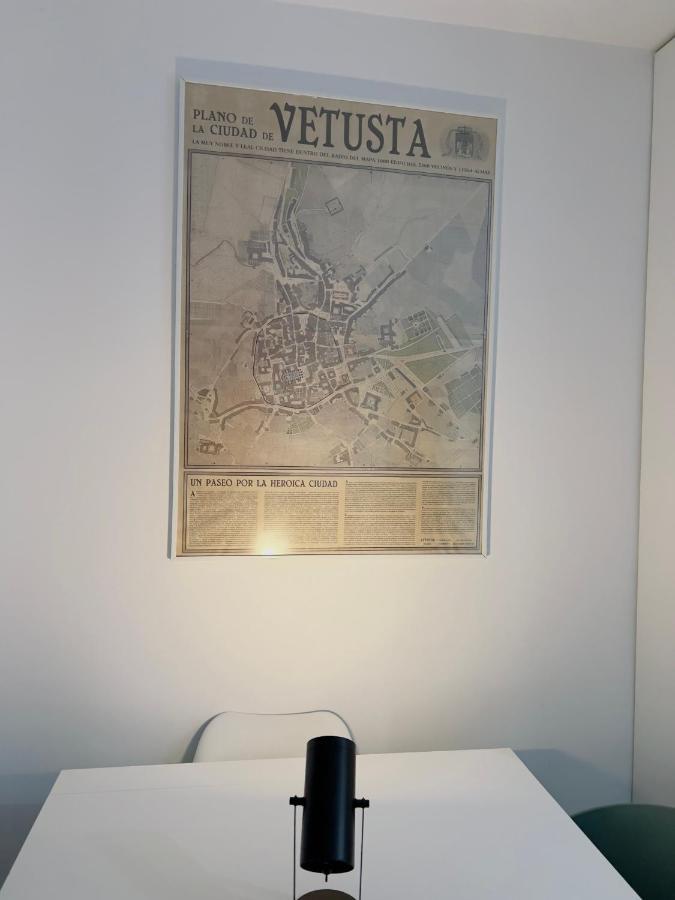 Apartamento Piso En El Emblematico Barrio Antiguo De Oviedo Exterior foto